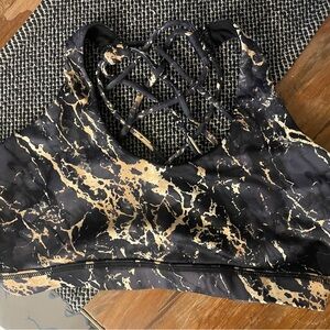 Women’s Medium Constantly Varied Gear Sports Bra Black Pattern